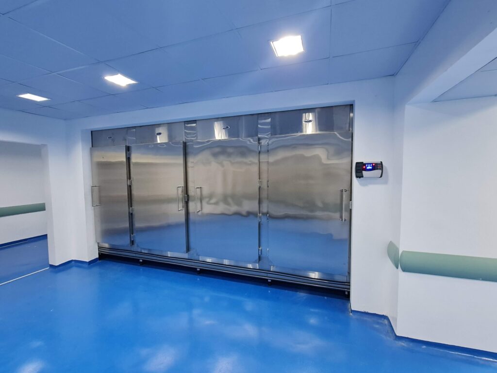 Câmara Refrigerada Para Conservação Modulada Com Capacidade De 02 A 12 Gavetas